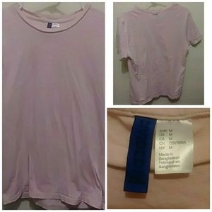 Pink divided t-shirt